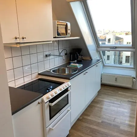 Cozy In Elegant Osterbro Apartment Copenhagen